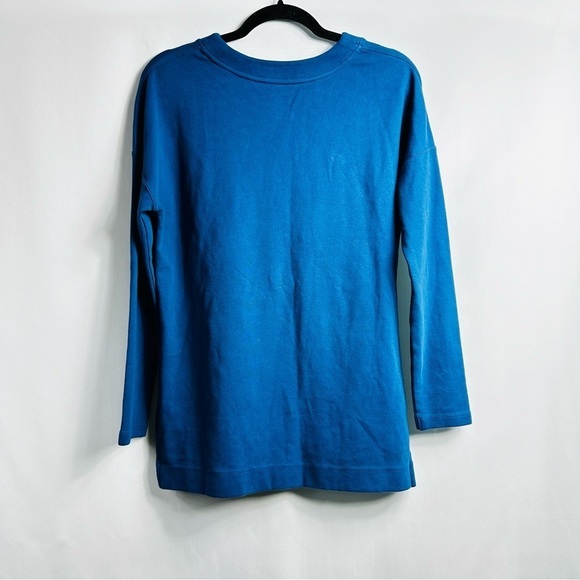Nike Women’s Sz Small Blue Metallic Silver Logo Long Sleeve Crew Neck Tunic Top - Picture 5 of 7